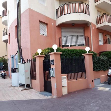 Ferienwohnung Monolocale Mentone Costa Azzurra Exterior foto